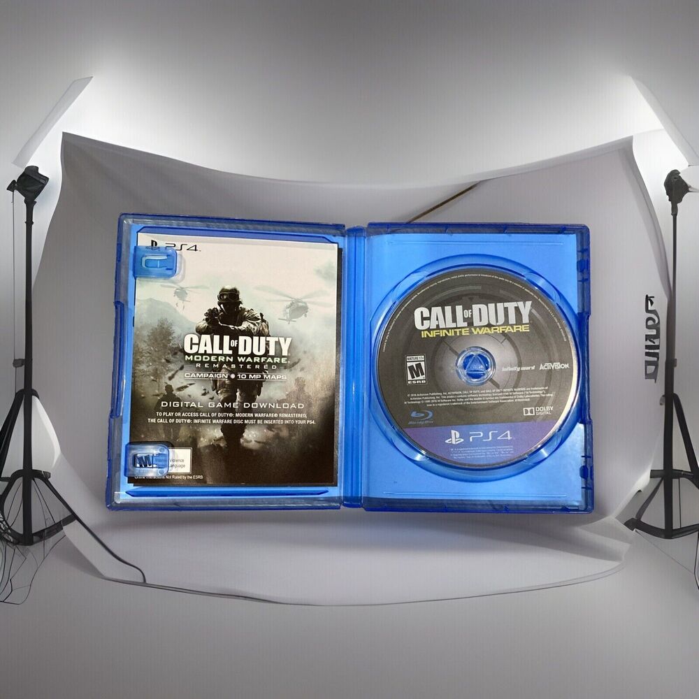 Call of Duty: Infinite Warfare -- Legacy Edition (PS4)